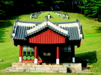 T-shaped _shrine