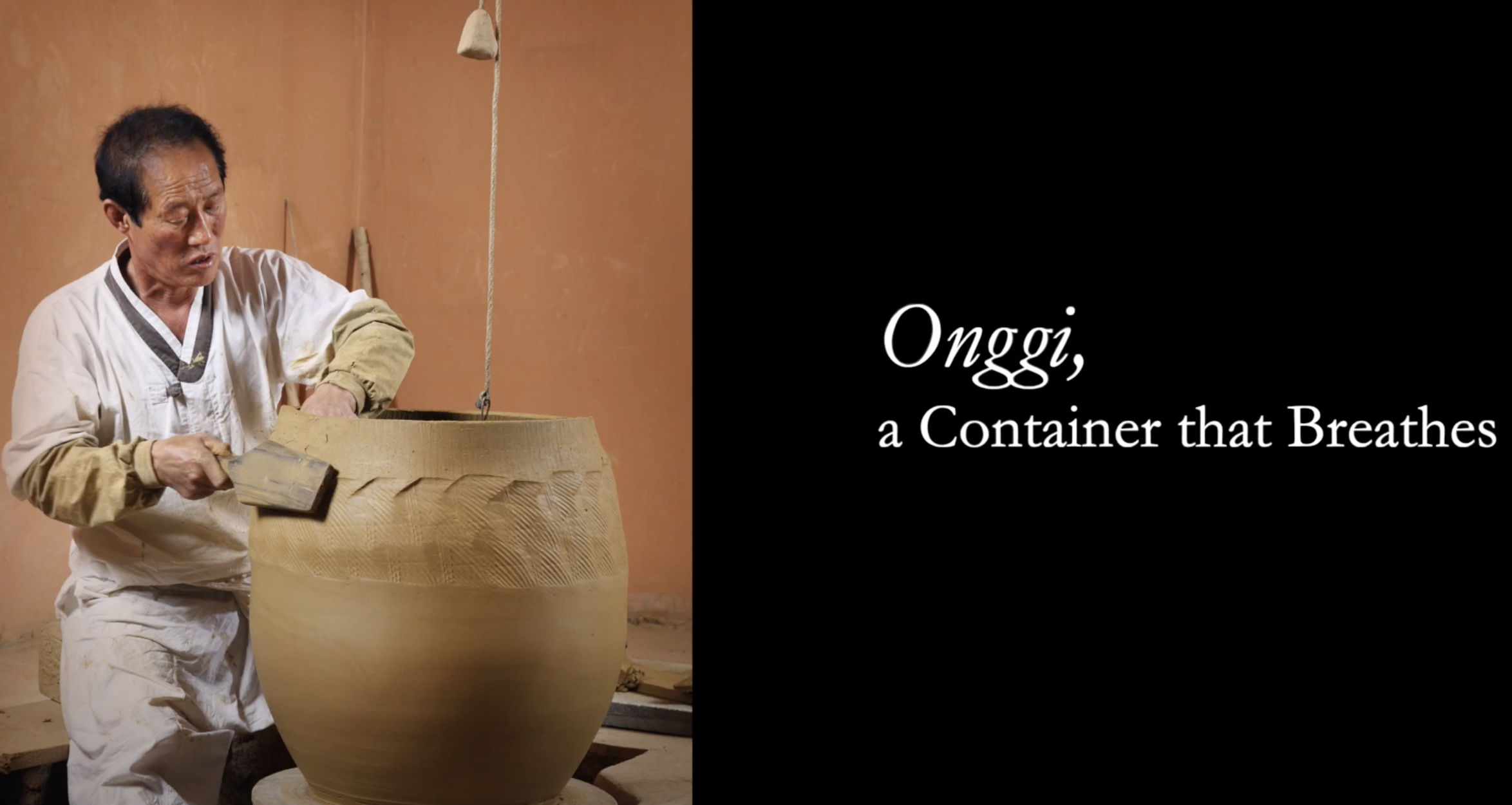 Onggi a Container that Breathes (옹기, 숨결 저장소) image