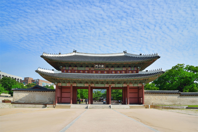 Donhwamun Gate